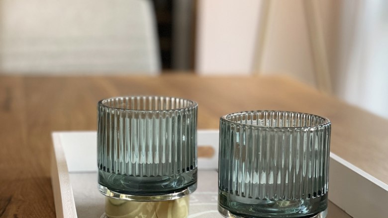 Esstisch, &copy; Kay Haderer