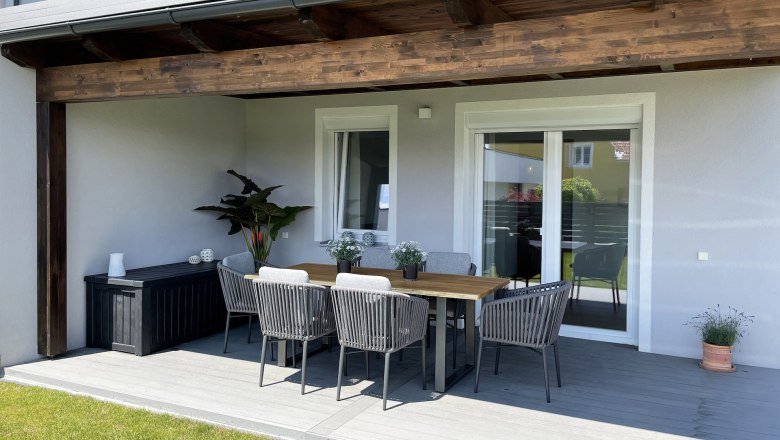 Terrasse und Garten, &copy; Kay Haderer