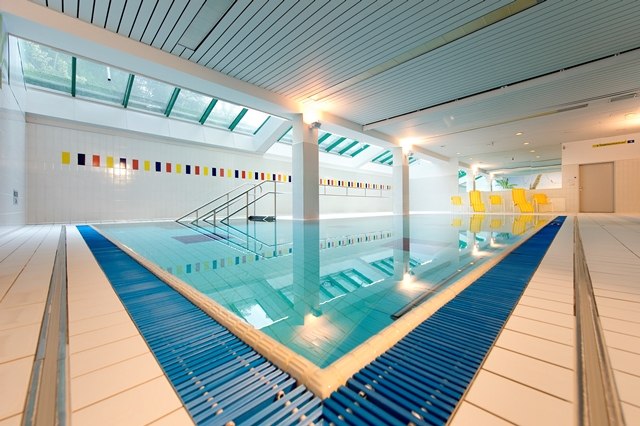 Das Hallenbad, &copy; Die Residenz Bad V&ouml;slau- Das Hotel f&uuml;r junggebliebene Senioren
