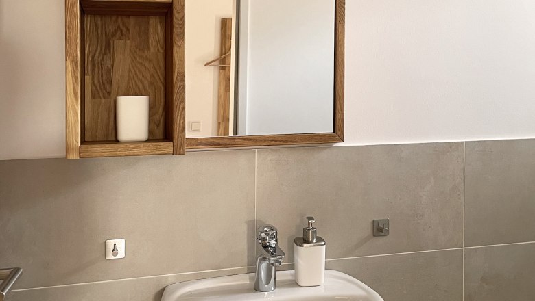 Separates WC, &copy; Kay Haderer